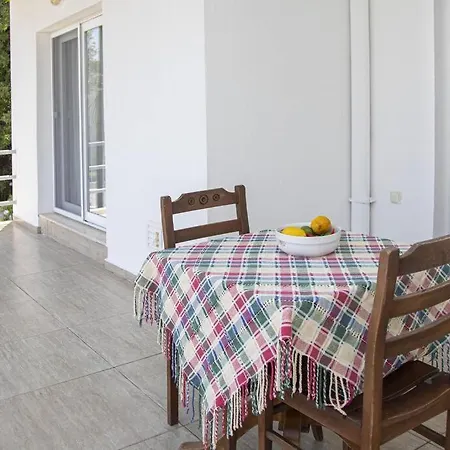 Cozy Duplex With Fascinating View In Yalikavak