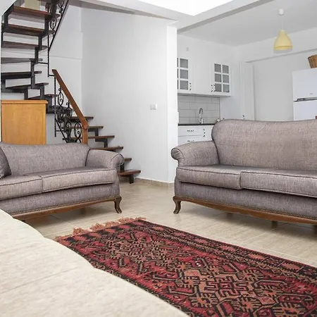 Cozy Duplex With Fascinating View In Yalikavak *